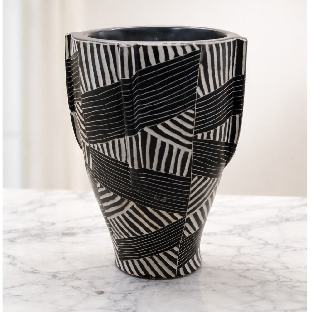 African Hand Carved Soapstone Black & White Vase Pre-Loved